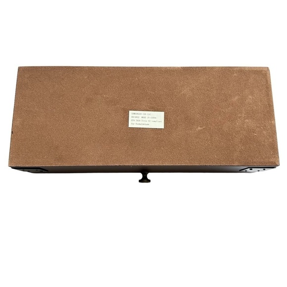 Woodbury 5-Piece Watch Case Solid Pinewood Construction with Antique Finish NIB - Picture 10 of 10